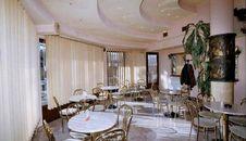 Ada S Hotel بيهاتش المطعم الصورة