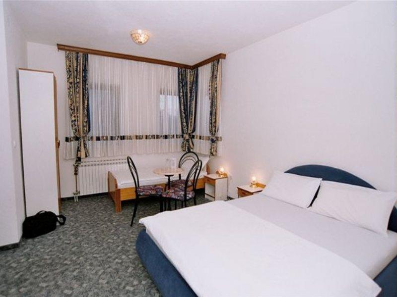 Ada S Hotel بيهاتش الغرفة الصورة