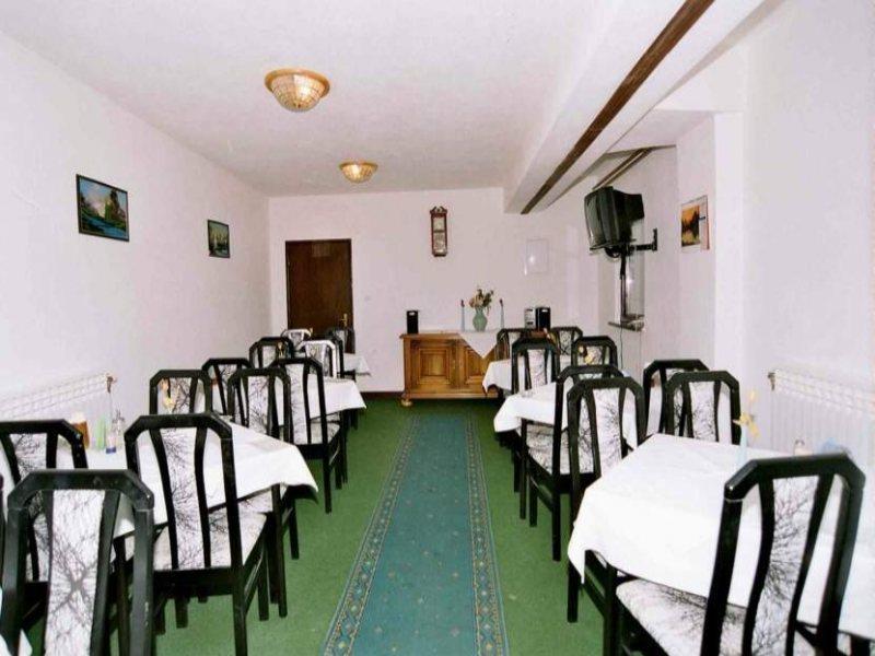 Ada S Hotel بيهاتش المطعم الصورة